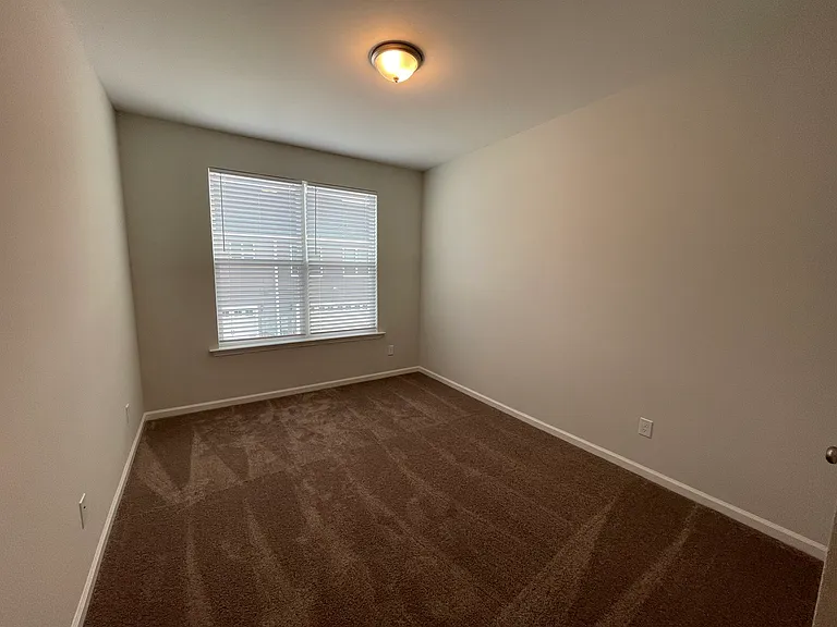 1408 Irving Hill Dr — Photo 30