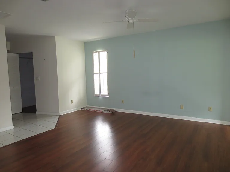3132 Brunswick Cir — Photo 8