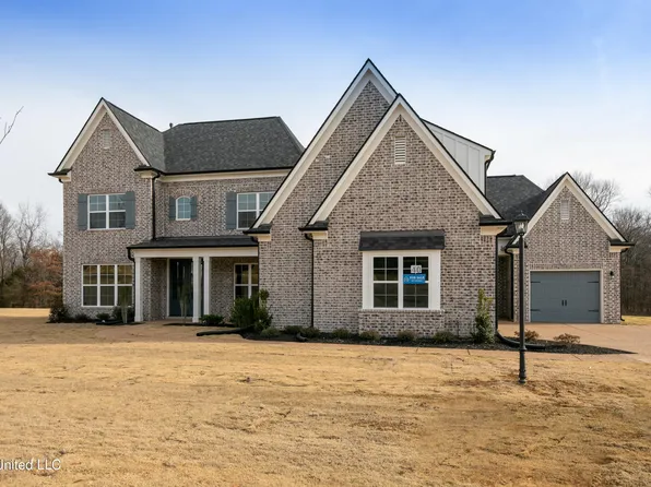 131 Cedar Crest Cv, Byhalia, MS 38611