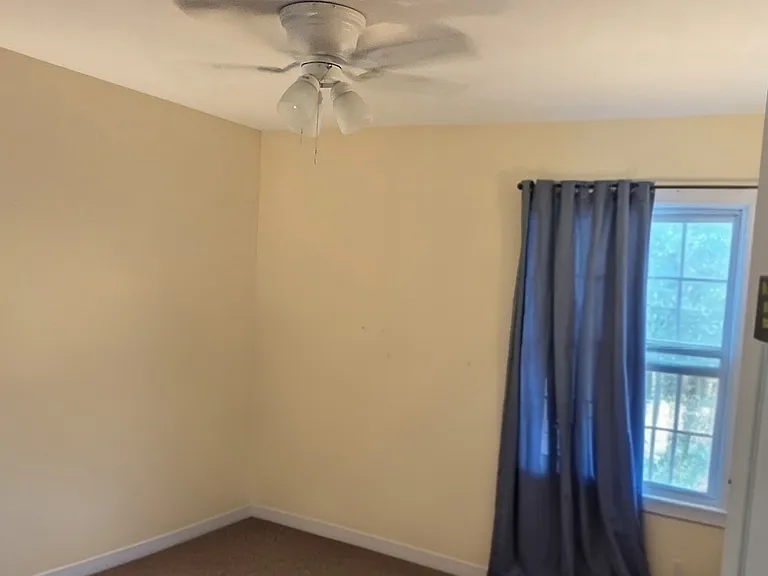 1340 W King St #202 — Photo 1