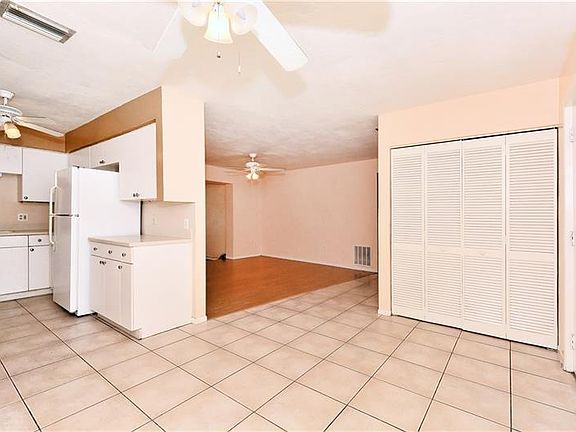 4th image of 3527 24th Pkwy