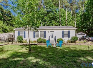 236 Hickory Dr, Hartfield, VA 23071