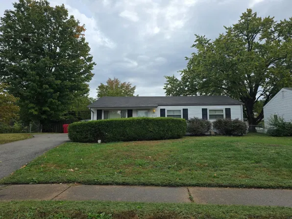 2180 Grants Pkwy, Florissant, MO 63031