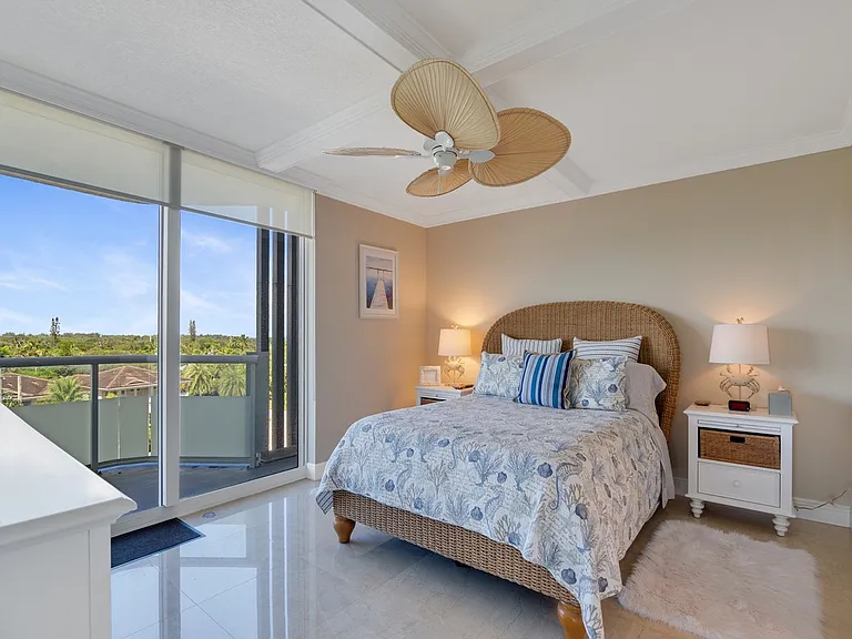 3554 Ocean Dr #501S — Photo 13