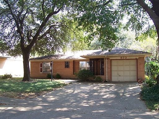 1st image of 573 Lakeshore Dr