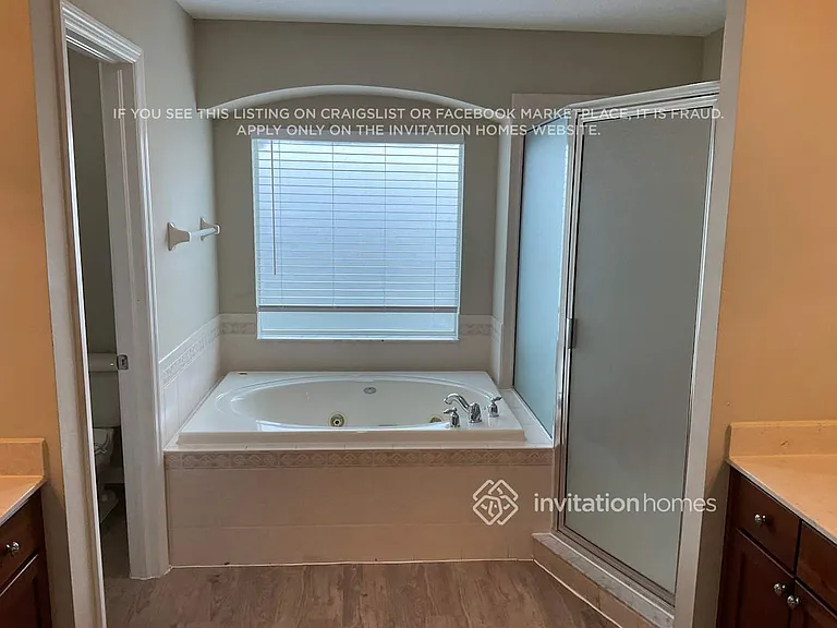 17745 Ayrshire Blvd — Photo 16