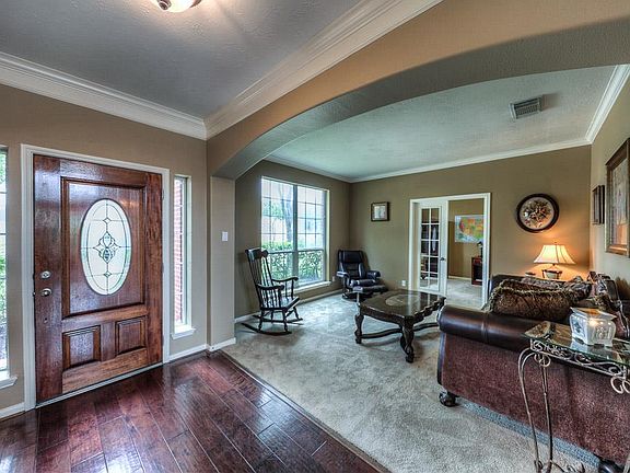 4th image of 2907 Green Forest Ln
