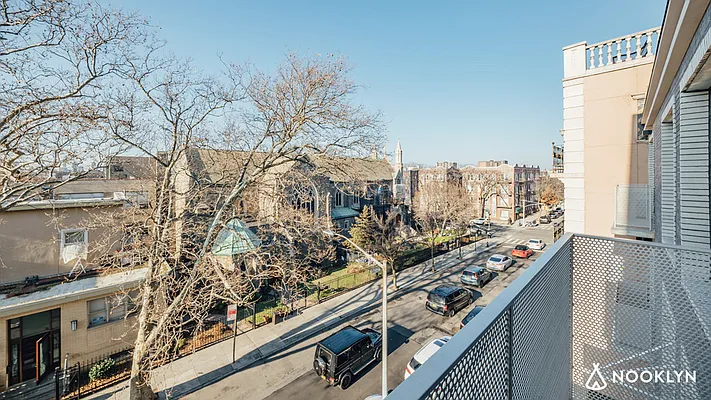 Rented by Nooklyn NYC LLC | media 41