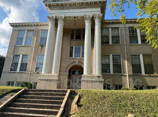 633 W Washington St #1, Petersburg, VA 23803