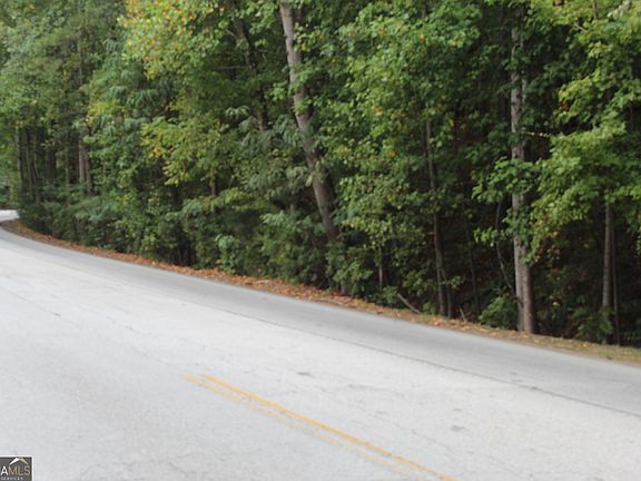 3rd image of 441 N Deshong Rd