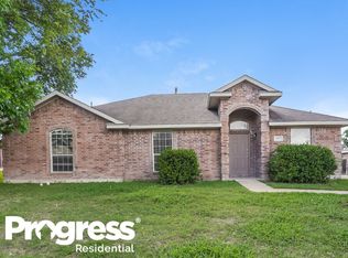 1117 Urban Dr, Desoto, TX 75115