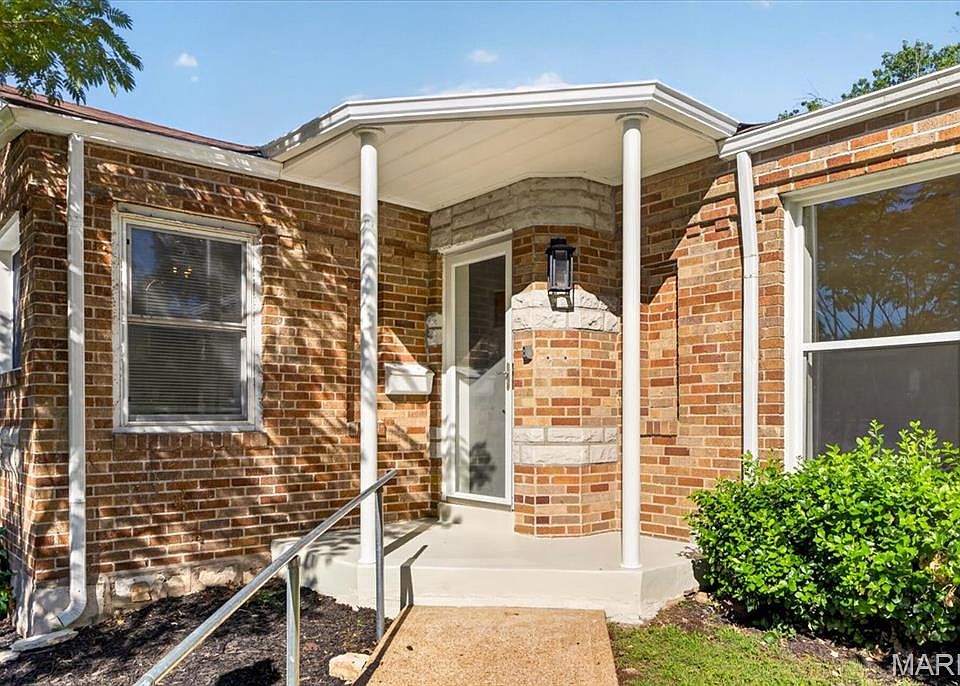 1st image of 633 Landor Ct