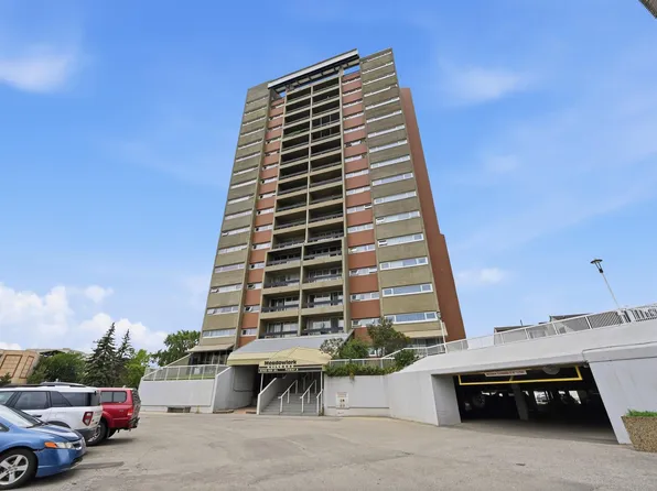 8745 165th St NW #50, Edmonton, AB T5R 2R7