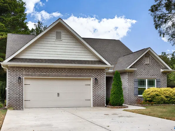 4903 Iona St, Huntsville, AL 35811