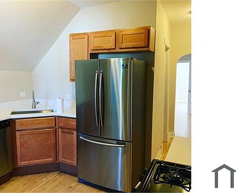 4th image of 1823 N Keeler Ave #2