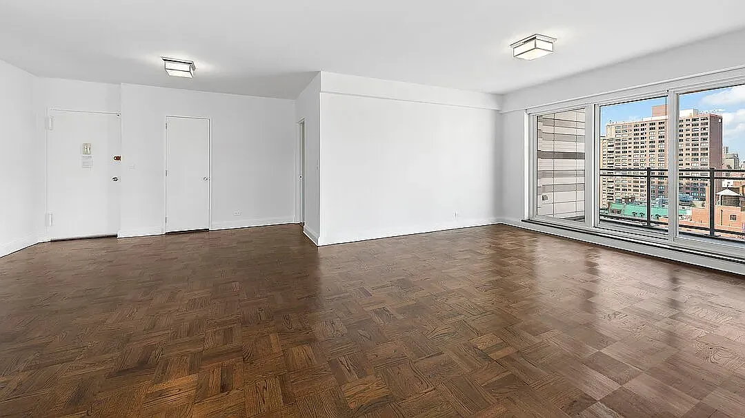 215 East 68th Street — Photo 2