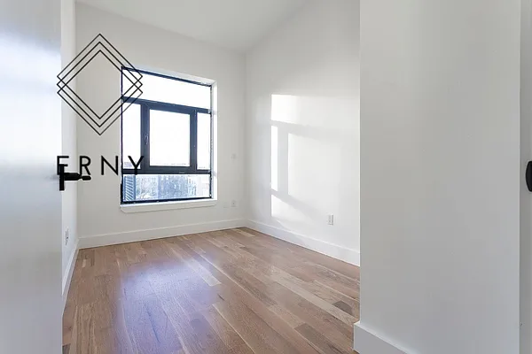 Rented by ERNY LLC | media 4