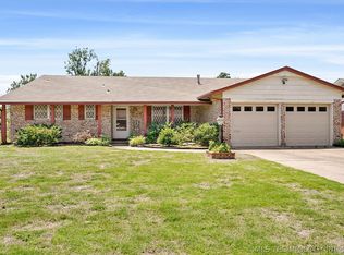 8262 E 33rd St, Tulsa, OK 74145