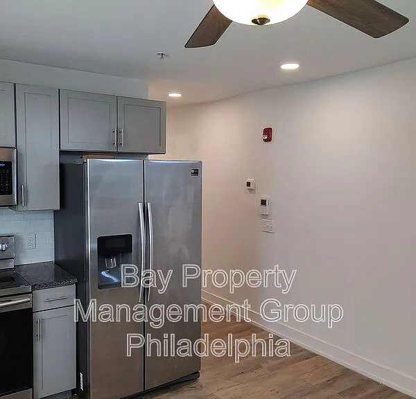 221 W Main St #7 — Photo 5