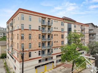 711 W 26th St APT 303, Austin, TX 78705