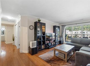 4701 Uplands Dr #409, Nanaimo, BC V9T 5Y2