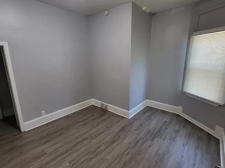 1038 N Tuxedo St #A — Photo 12
