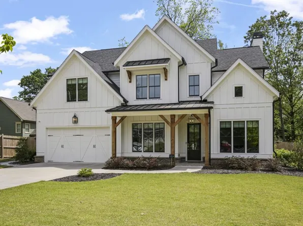 1885 Georgian Ter, Chamblee, GA 30341