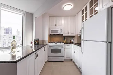 Rented by Pinnacle City Living