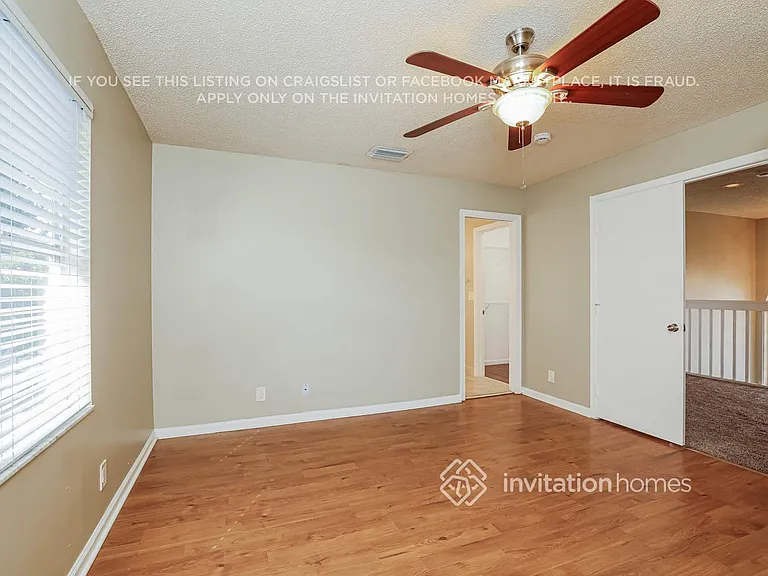 1081 Fairfax Cir W — Photo 11
