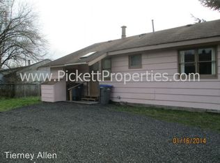 2722B Callahan Dr, Bremerton, WA 98310