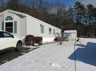 17 Fox Run Dr, Lewiston, ME 04240