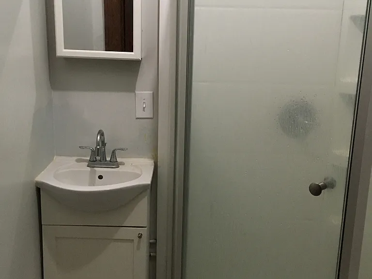 166 Washington Ave — Photo 2