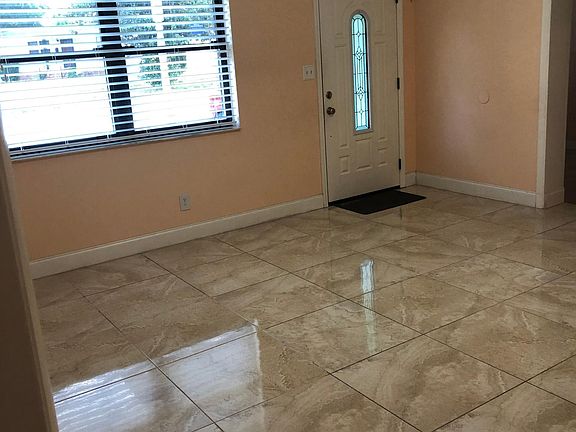 4th image of 6602 Barkwood Dr