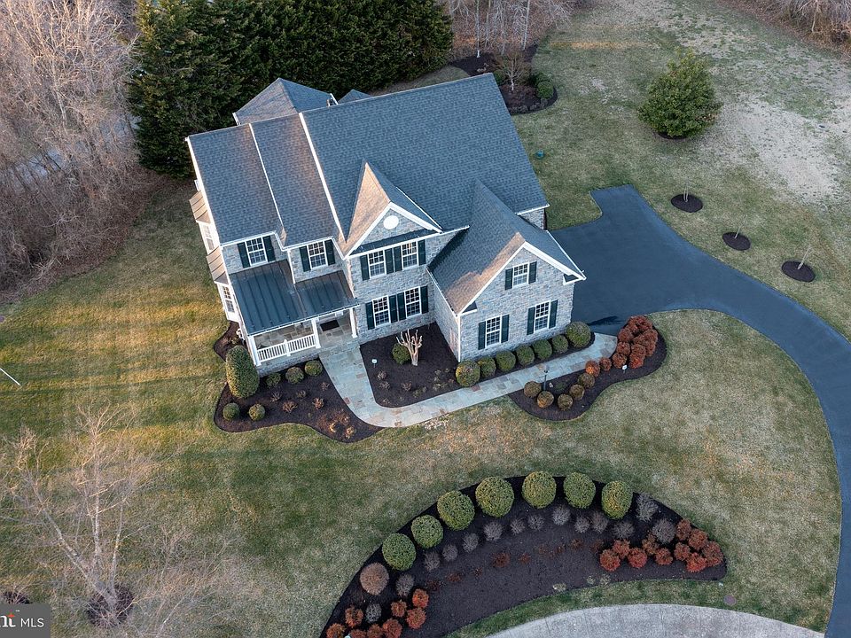 8908 Titleist Trl, Lorton, VA 22079 Zillow