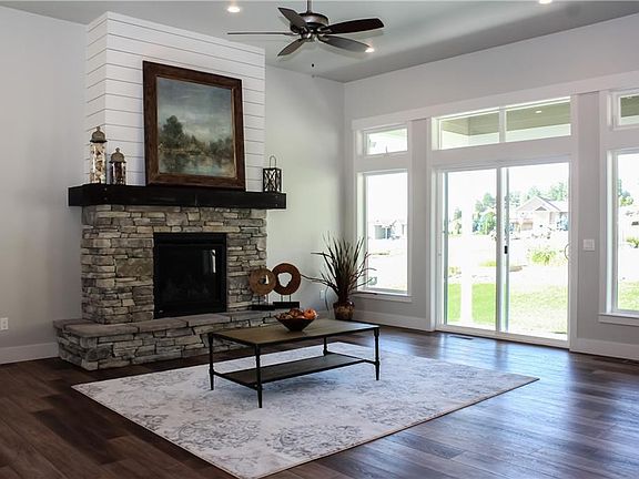 4th image of 3259 Castle Pines Dr