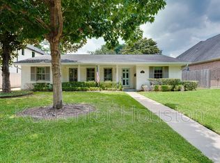 4634 Merwin St, Houston, TX 77027