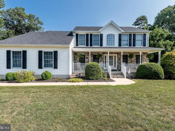 16 Joshua Ct, Franklinville, NJ 08322