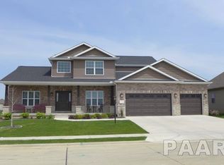 11218 N Copper Creek Point, Dunlap, IL 61525