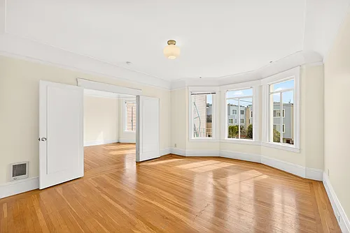 1545 Lombard St Photo 1