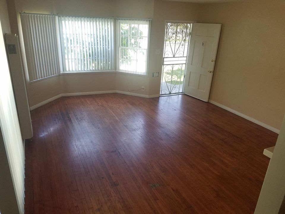1st image of 972 E Monterey Ave