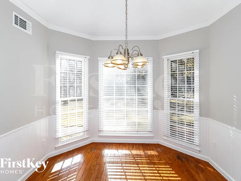 2175 Carrollwood Ln — Photo 6