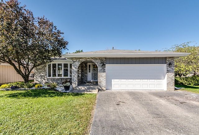 1st image of 3114 Rosiclaire Ct