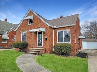 11915 Granger Rd, Garfield Heights, OH 44125