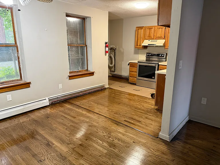 419 Hudson St #C1 — Photo 5