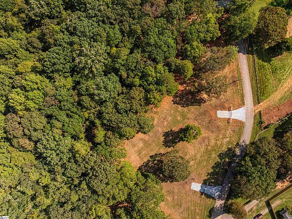4th image of Gibson Rd #3