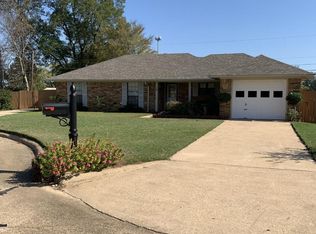 16 Cherokee Trl, Texarkana, AR 71854