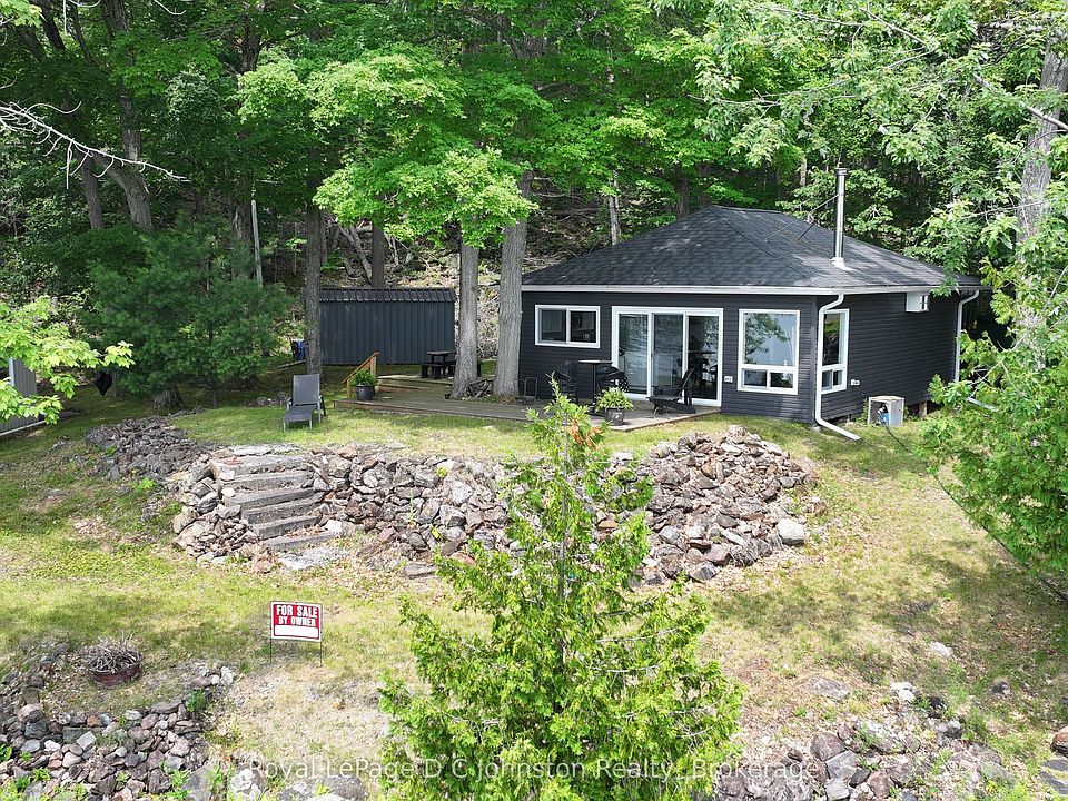 1st image of 247 Big Island Rd