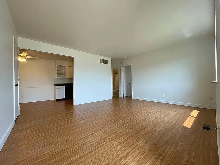 8742 Brentshire Walk — Photo 2