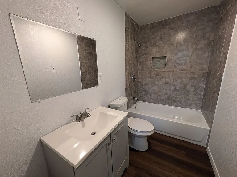 4770 Galveston St — Photo 9