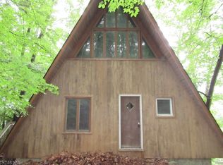 9 Wenatchee Rd, Highland Lakes, NJ 07422